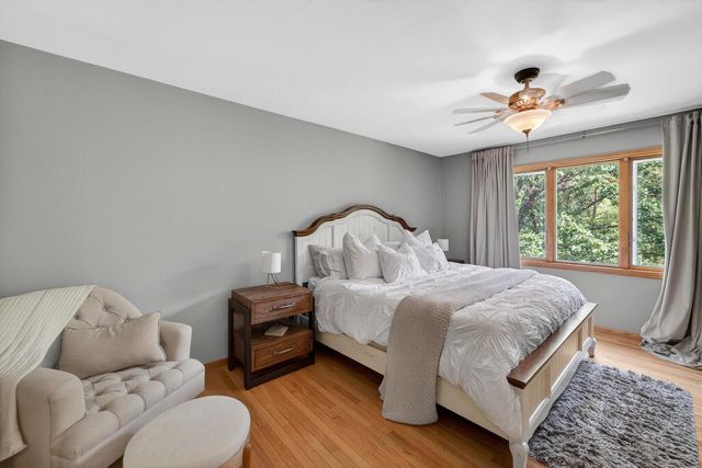 3098 Barrington Hills Court, Fitchburg, WI 53711