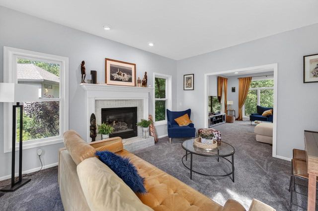 3098 Barrington Hills Court, Fitchburg, WI 53711