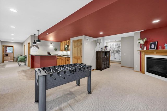 3098 Barrington Hills Court, Fitchburg, WI 53711