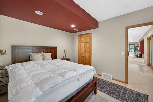 3098 Barrington Hills Court, Fitchburg, WI 53711