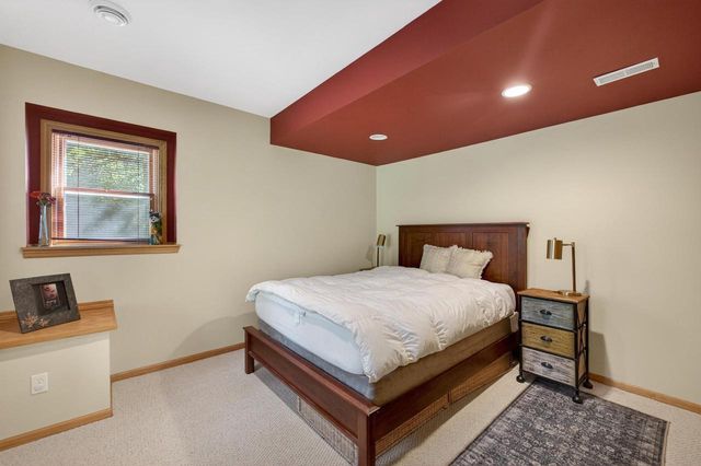 3098 Barrington Hills Court, Fitchburg, WI 53711
