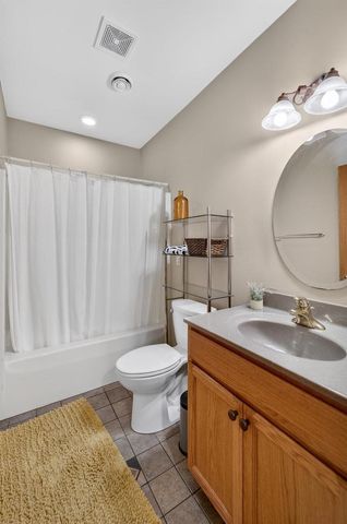 3098 Barrington Hills Court, Fitchburg, WI 53711