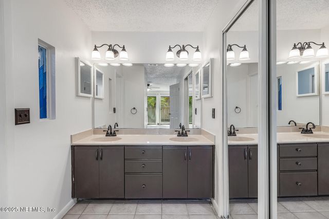 4765 MARSH HAMMOCK Drive W, Jacksonville, FL 32224