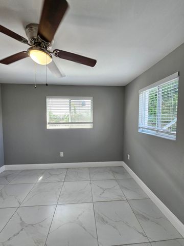 933 W 7th Street A, Riviera Beach, FL 33404