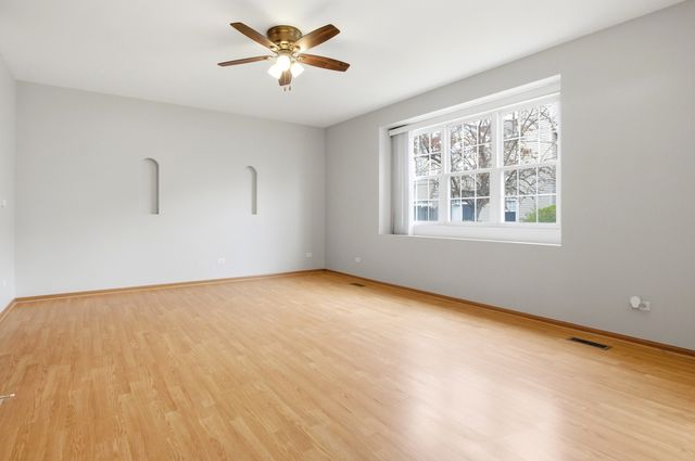 3864 Pathfinder Lane, Joliet, IL 60435