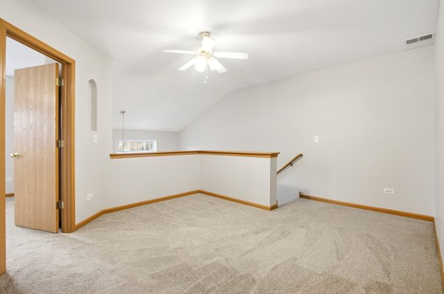 3864 Pathfinder Lane, Joliet, IL 60435