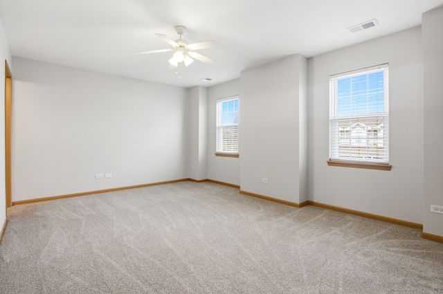 3864 Pathfinder Lane, Joliet, IL 60435