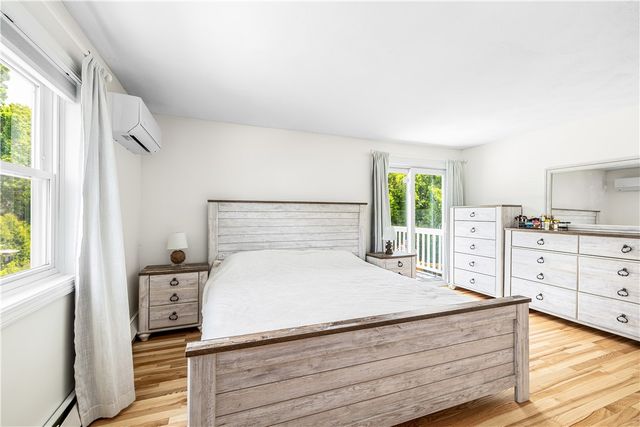 60 Brooklyn Road, Narragansett, RI 02882