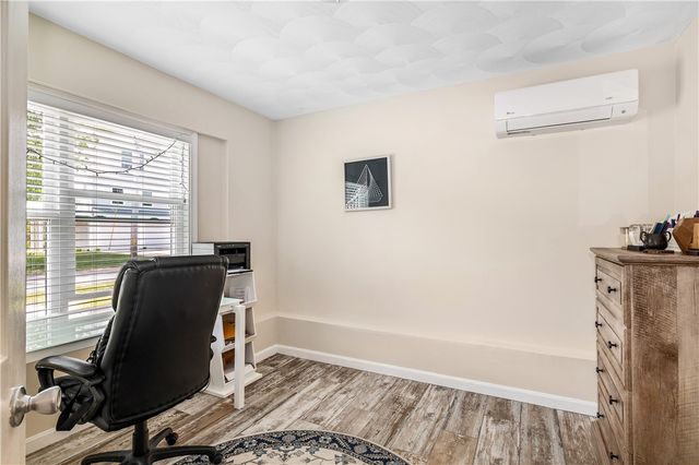 60 Brooklyn Road, Narragansett, RI 02882