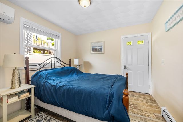 60 Brooklyn Road, Narragansett, RI 02882