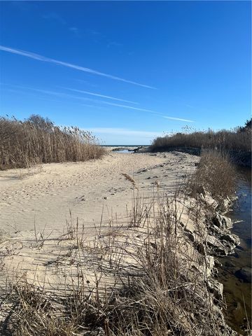 60 Brooklyn Road, Narragansett, RI 02882