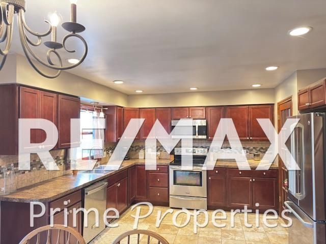 1574 Elizabeth Lane, Essexville, MI 48732