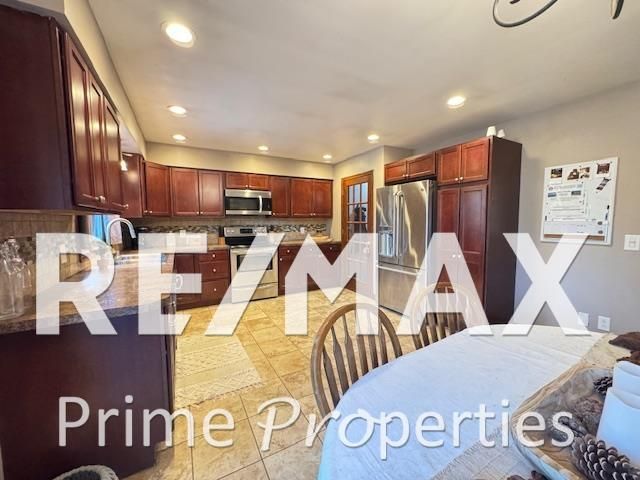 1574 Elizabeth Lane, Essexville, MI 48732