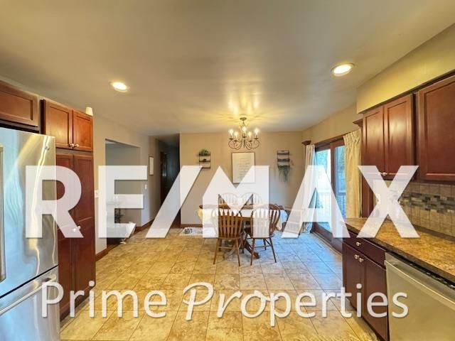 1574 Elizabeth Lane, Essexville, MI 48732