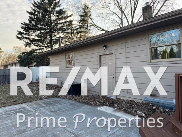 1574 Elizabeth Lane, Essexville, MI 48732