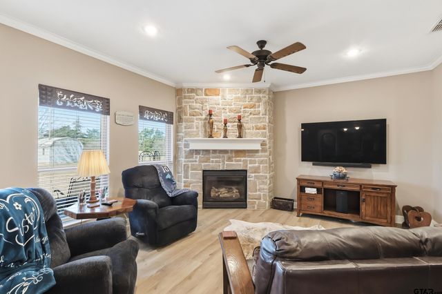 197 CR 3101, Pittsburg, TX 75686