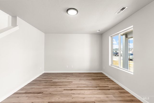 15276 Fuchsia Ave, Nampa, ID 83651