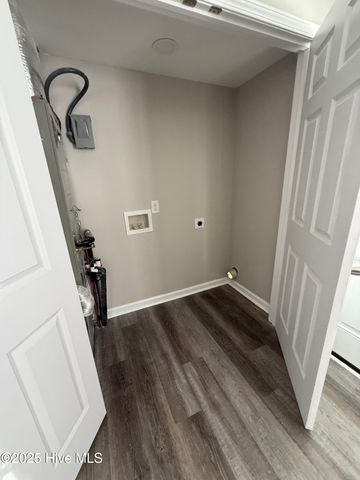 135 Murray Hill Road Apt 17, Southern Pines, NC 28387