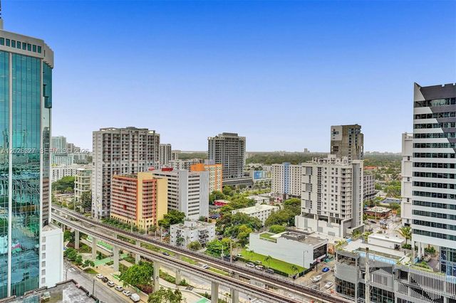 88 SW 7th St 1408, Miami, FL 33130