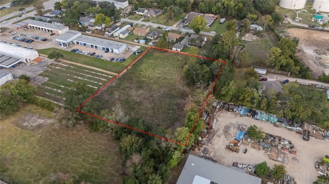 507 Dulles Avenue, Stafford, TX 77477