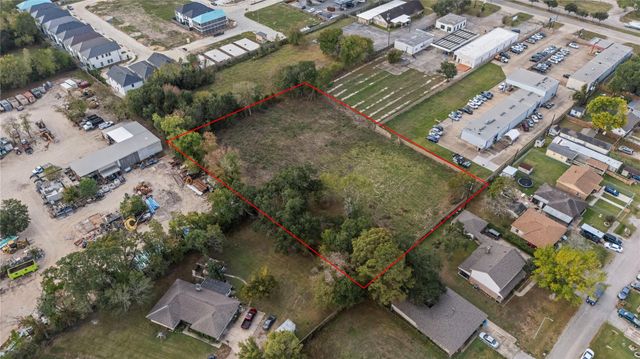 507 Dulles Avenue, Stafford, TX 77477