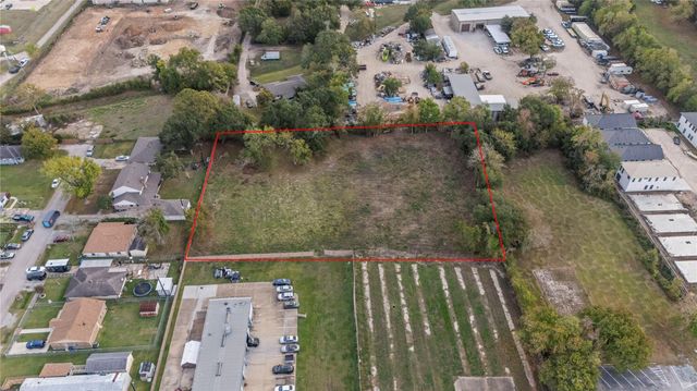 507 Dulles Avenue, Stafford, TX 77477