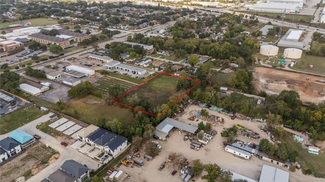 507 Dulles Avenue, Stafford, TX 77477