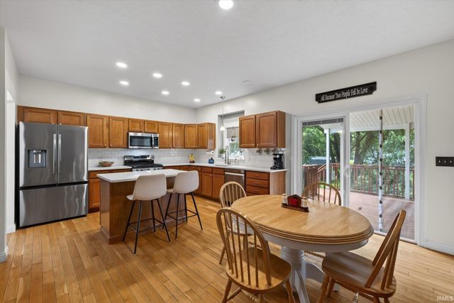 4279 S Mallard Court, Bloomington, IN 47403