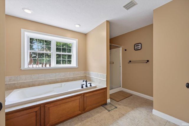 4279 S Mallard Court, Bloomington, IN 47403