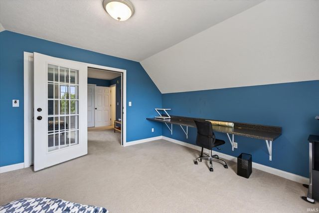 4279 S Mallard Court, Bloomington, IN 47403