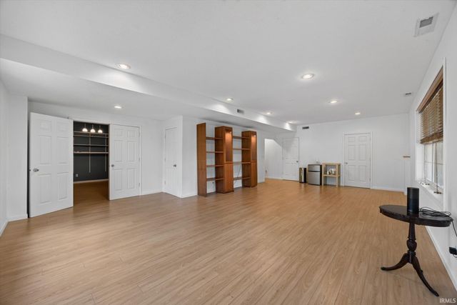 4279 S Mallard Court, Bloomington, IN 47403