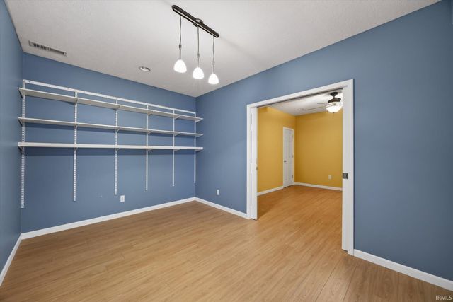 4279 S Mallard Court, Bloomington, IN 47403
