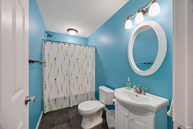 4279 S Mallard Court, Bloomington, IN 47403