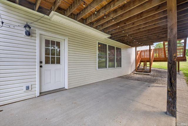 4279 S Mallard Court, Bloomington, IN 47403