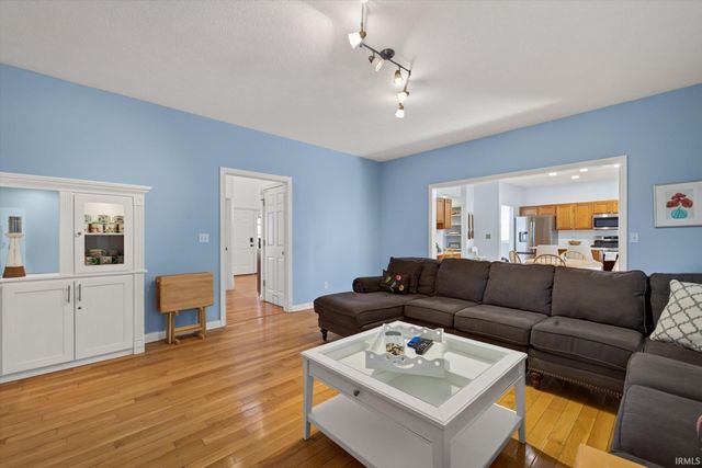 4279 S Mallard Court, Bloomington, IN 47403