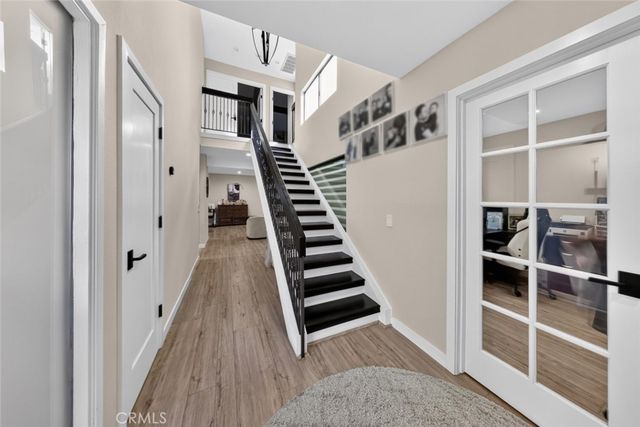 56 Glenflow Court, Glendale, CA 91206