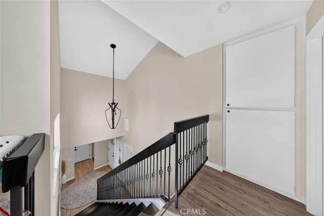 56 Glenflow Court, Glendale, CA 91206