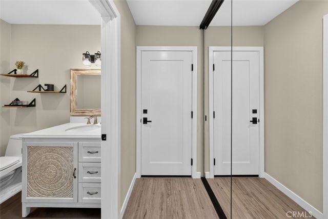 56 Glenflow Court, Glendale, CA 91206