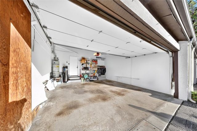56 Glenflow Court, Glendale, CA 91206