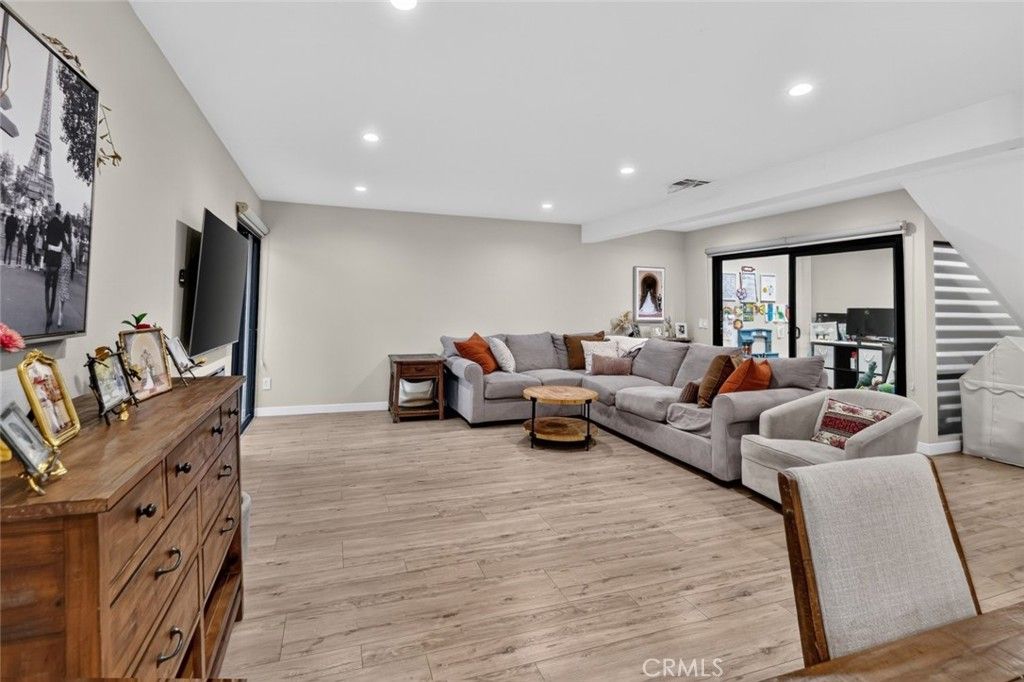 56 Glenflow Court, Glendale, CA 91206 — photo 5