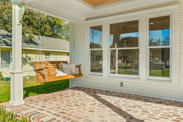 915 Cherry Street, Graham, TX 76450