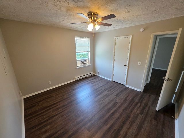 1317 Pierce Rd B, Madison, TN 37115