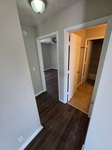 1317 Pierce Rd B, Madison, TN 37115