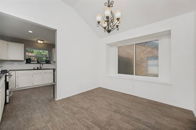 1686 Crosshaven Drive, Lewisville, TX 75077