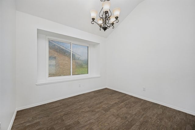 1686 Crosshaven Drive, Lewisville, TX 75077
