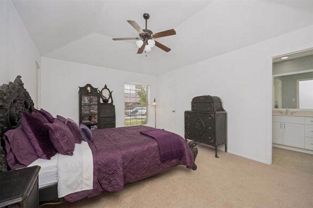 1686 Crosshaven Drive, Lewisville, TX 75077