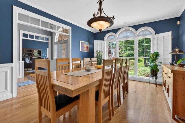 12 Rachel Way, Bedford, NH 03110