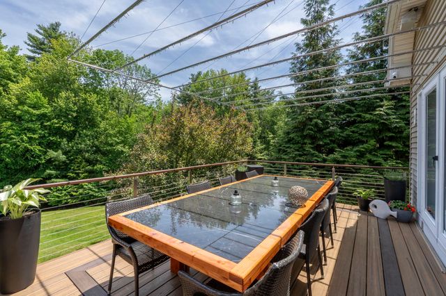 12 Rachel Way, Bedford, NH 03110