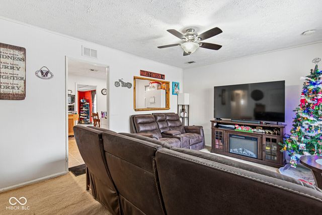 1835 E 75th Street, Indianapolis, IN 46240