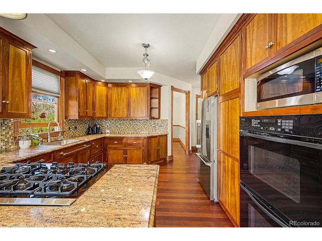 4801 S Yukon St, Littleton, CO 80123